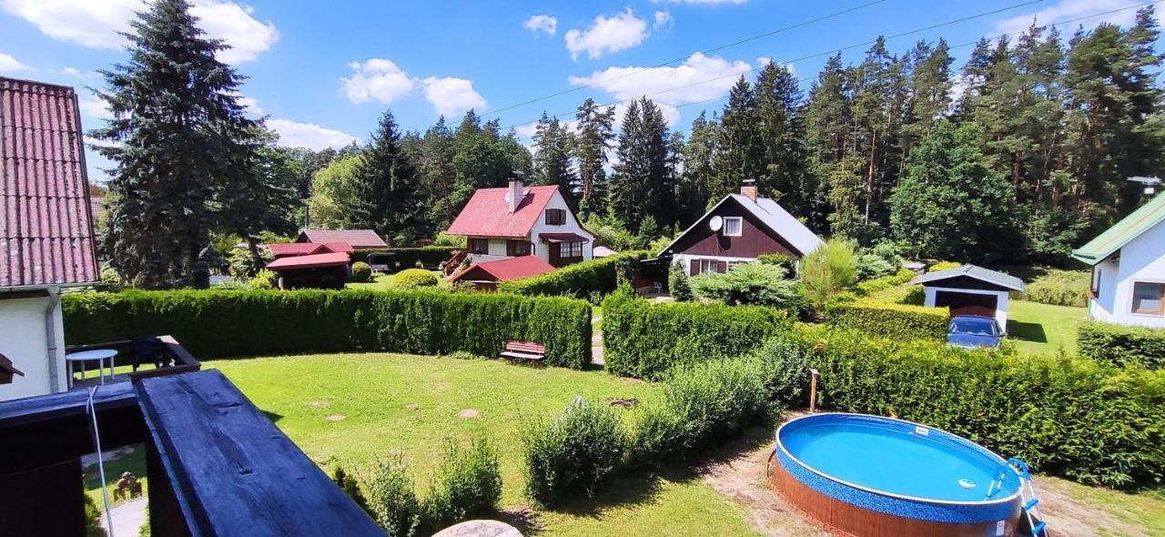 Chata Mareček - v lesní osadě u řeky Lužnice Skalice Exteriér fotografie