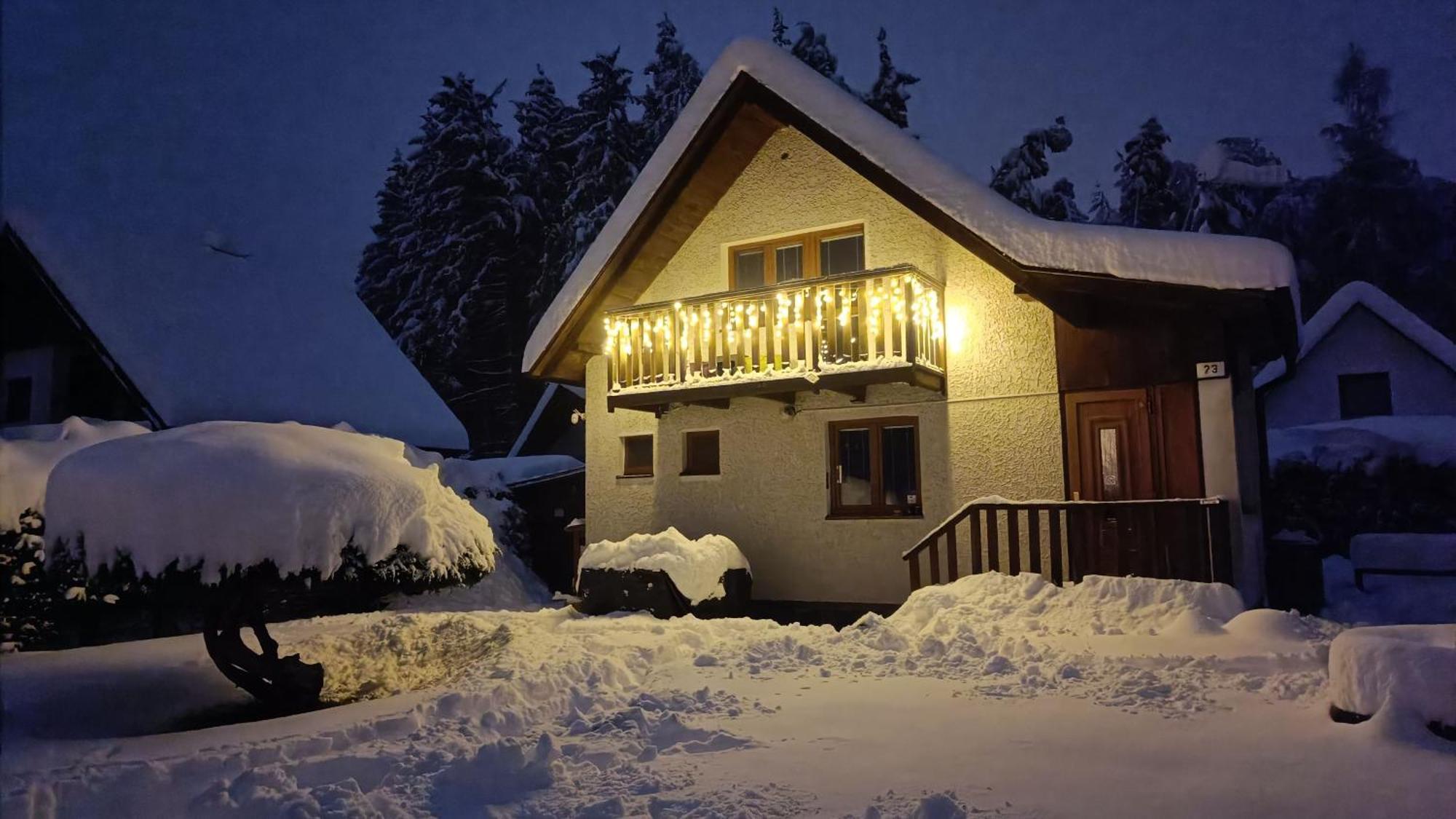 Chata Mareček - v lesní osadě u řeky Lužnice Skalice Exteriér fotografie